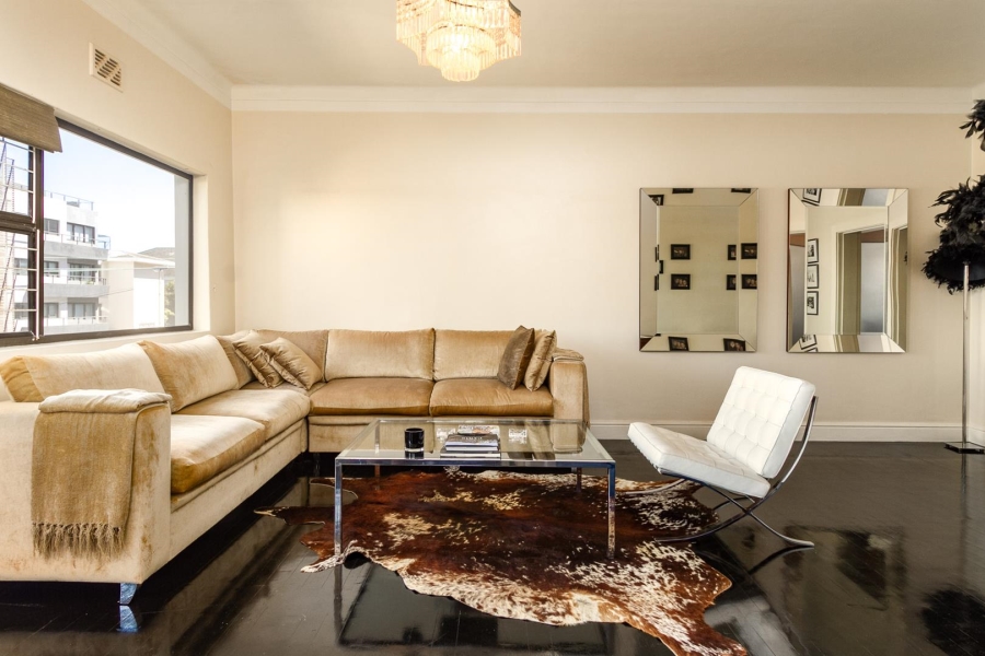 To Let 3 Bedroom Property for Rent in Sea Point Western Cape